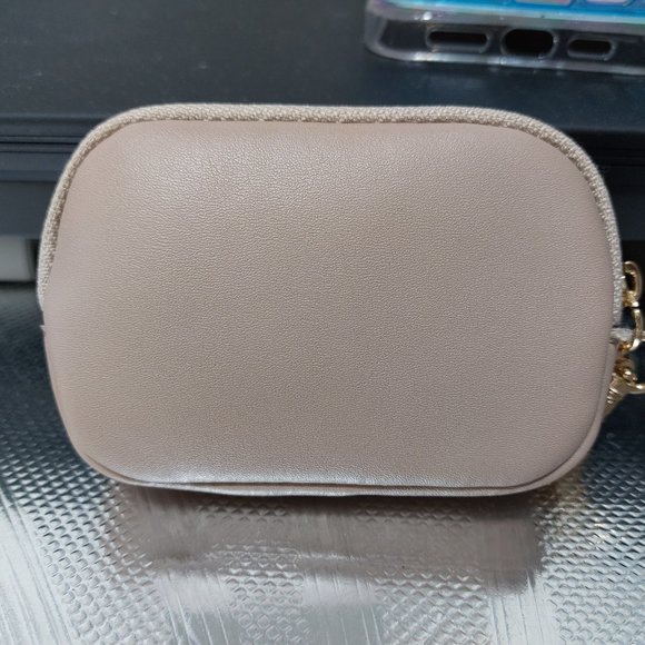 Guess Los Angeles Mini Keychain Clip Case Pouch Small 2 COLORS TO CHOOSE FROM - Picture 8 of 12